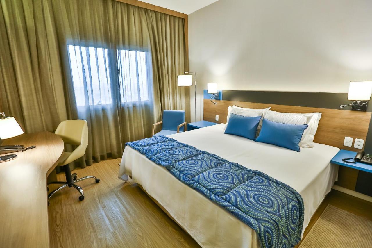 Hilton Garden Inn Santo Andre Bagian luar foto