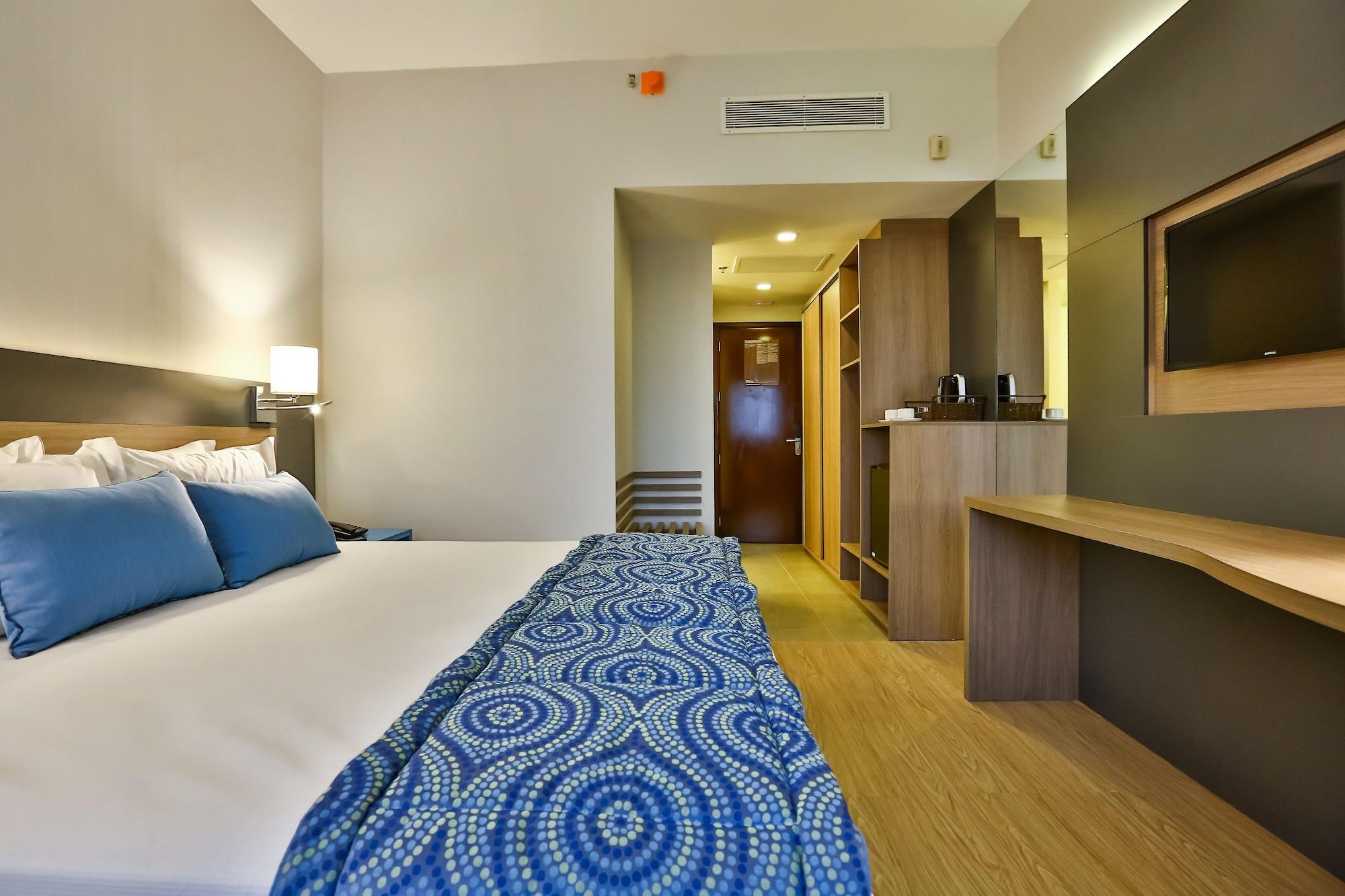 Hilton Garden Inn Santo Andre Bagian luar foto